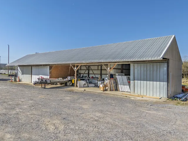 $4,000,000 | 1100 Winchester Highway, Fayetteville, TN 37334