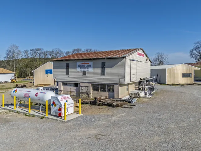 $4,000,000 | 1100 Winchester Highway, Fayetteville, TN 37334