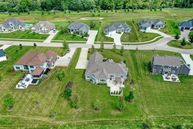 $1,149,000 | 3127 Monona Court, Summit, WI 53066