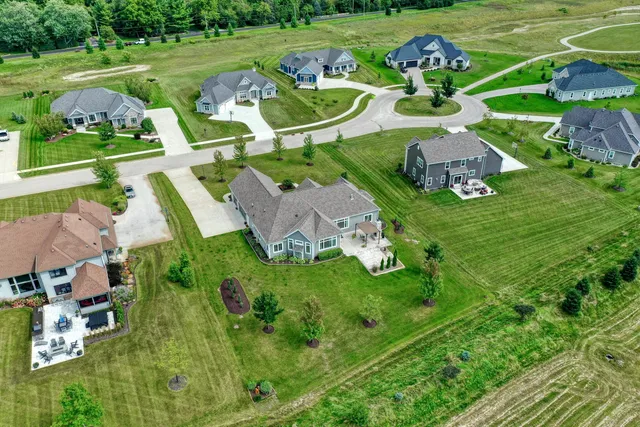 $1,149,000 | 3127 Monona Court, Summit, WI 53066