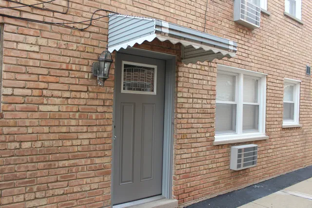 $1,380,000 | 7649 West Irving Park Road, Chicago, IL 60634