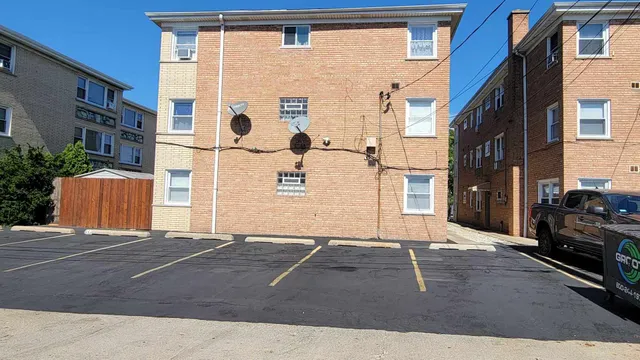 $1,380,000 | 7649 West Irving Park Road, Chicago, IL 60634