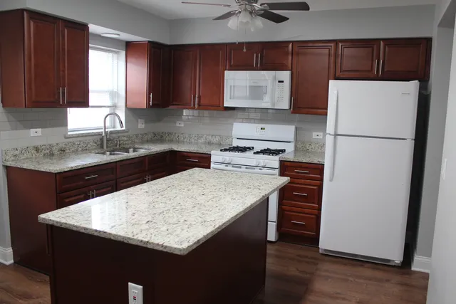 $1,380,000 | 7649 West Irving Park Road, Chicago, IL 60634