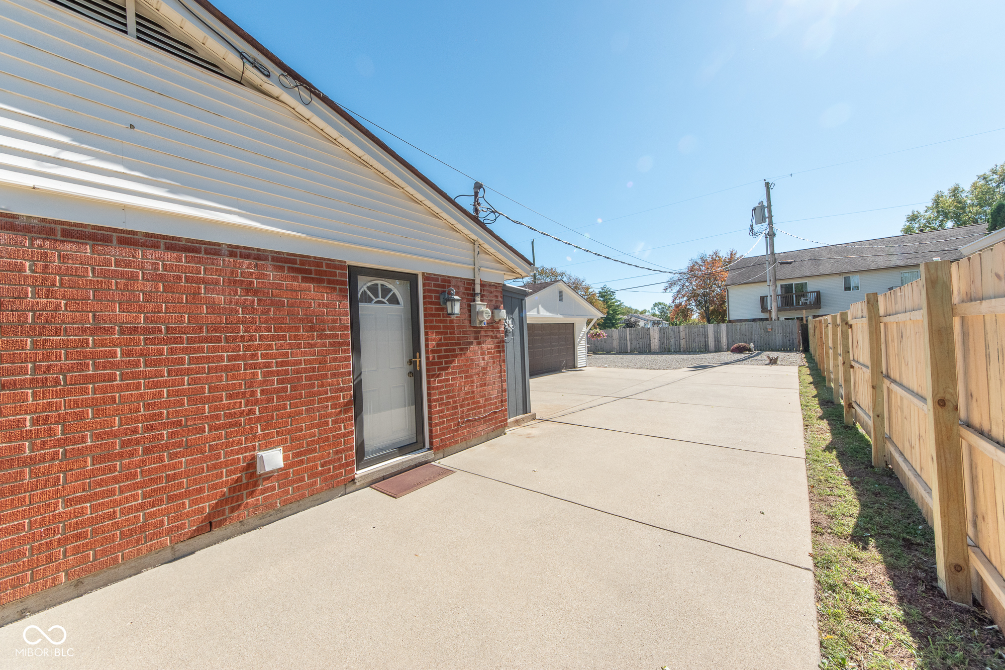 2855 12th Street Columbus, IN 47201 - Photo 22 of 28