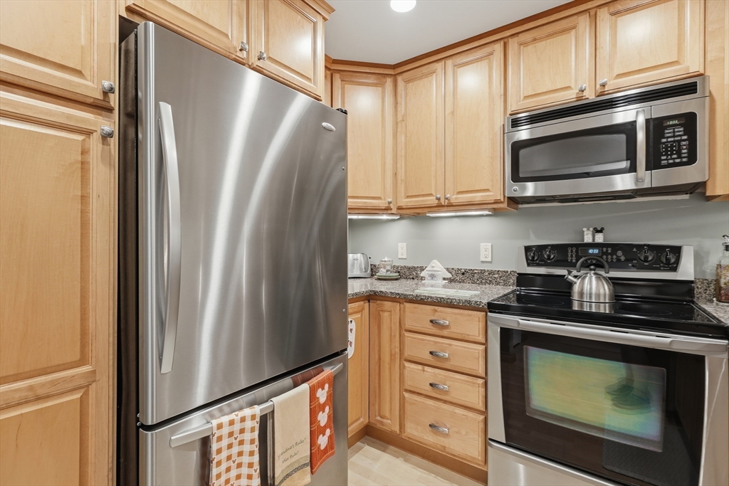 1321 Worcester Road, Unit 104 Framingham, MA 01701 - Photo 6 of 31