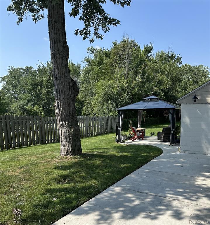 3310 Crooks Road Rochester, MI 48309 - Photo 6 of 35
