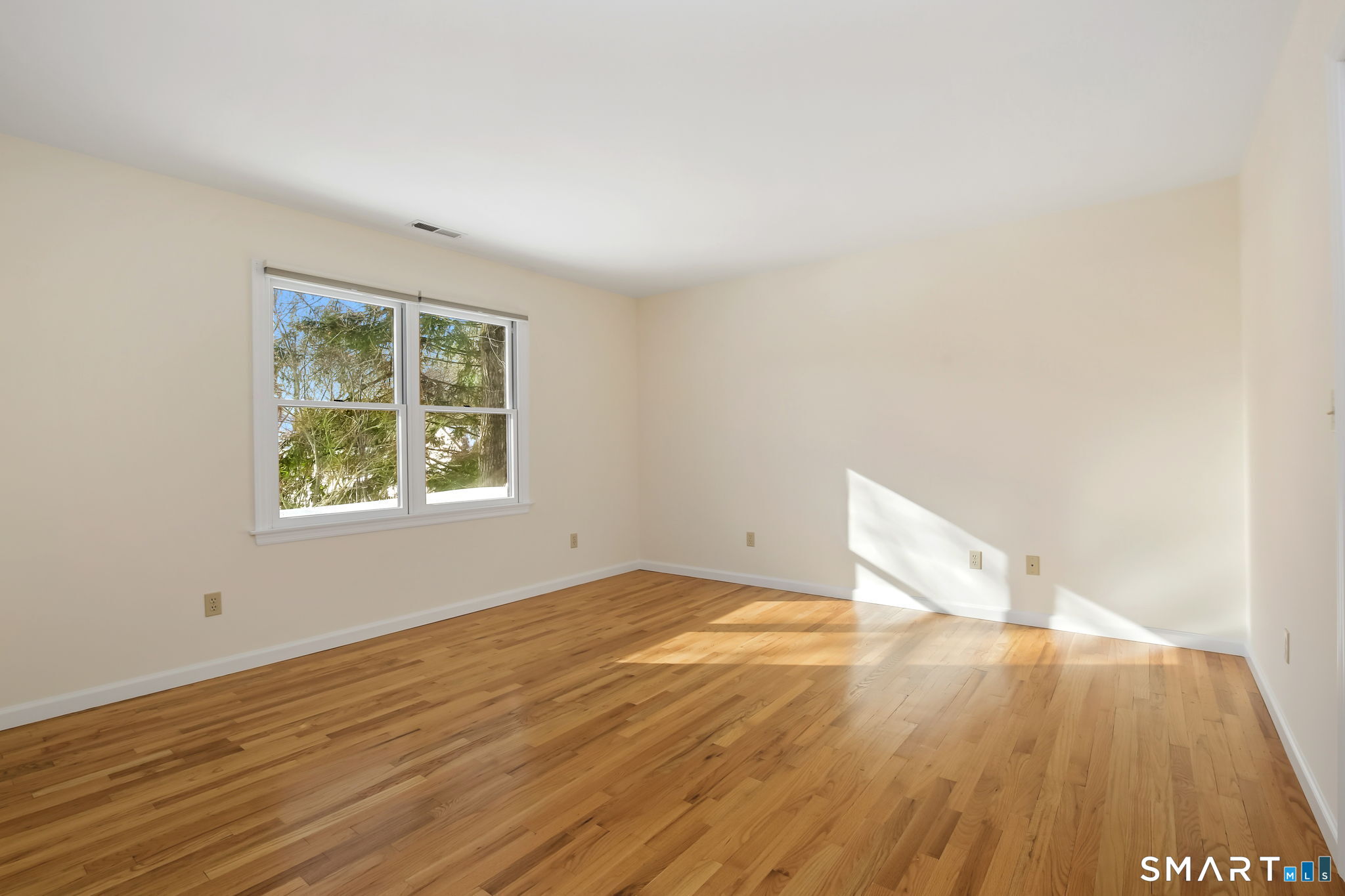 59 Emerald Lane Stamford, CT 06905 - Photo 28 of 37