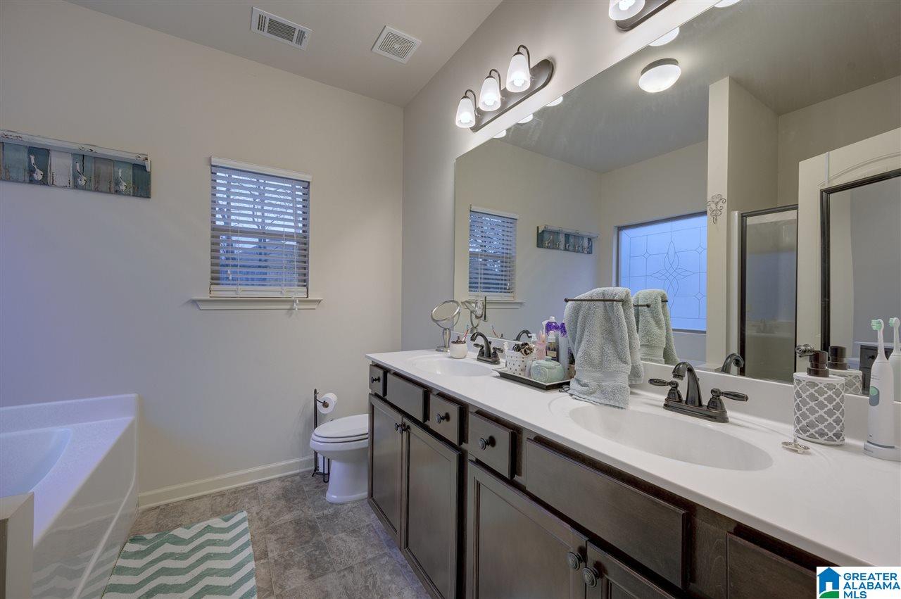 4885 Stonecreek Way Calera, AL 35040 - Photo 19 of 26
