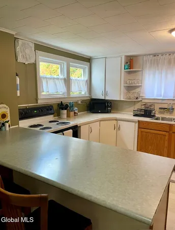 $220,000 | 113 Harder Avenue, Cobleskill, NY 12043