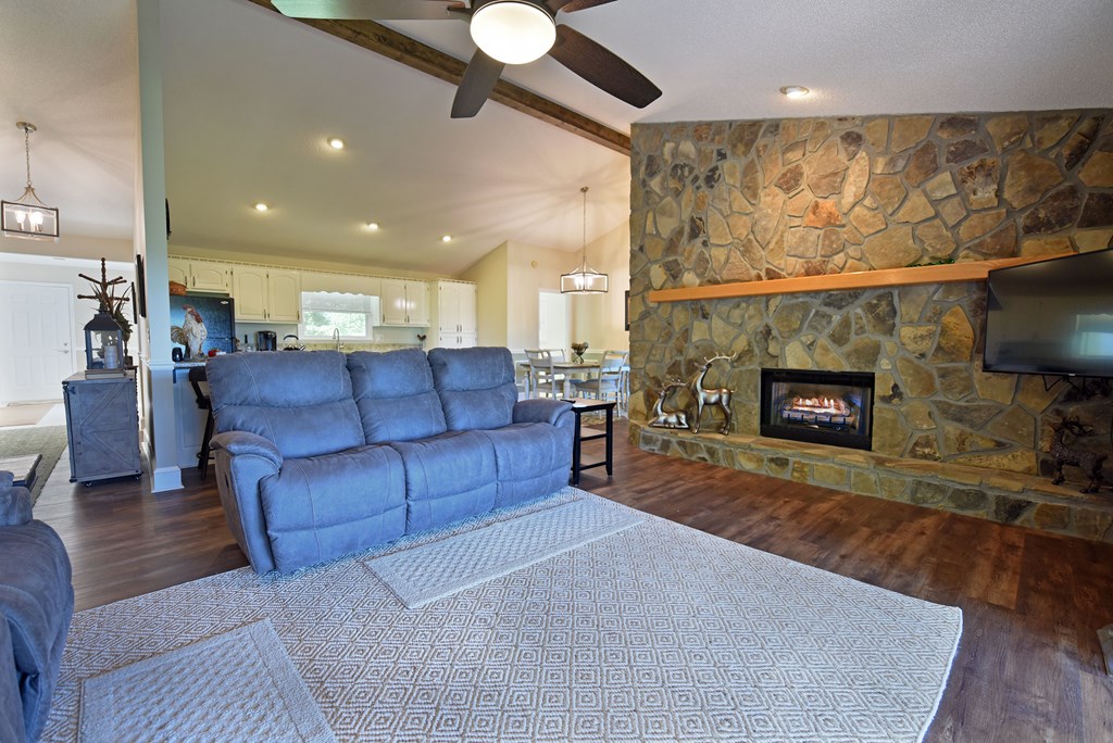 1303 Ramey Mountain Road Hiawassee, GA 30546 - Photo 22 of 49 Gallery Image 22