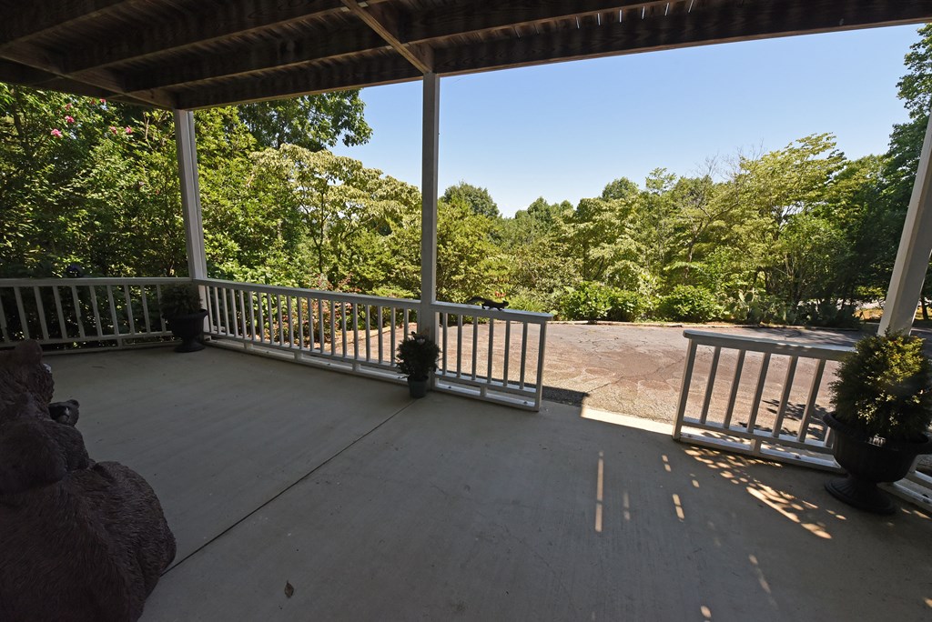 1303 Ramey Mountain Road Hiawassee, GA 30546 - Photo 33 of 49 Gallery Image 33