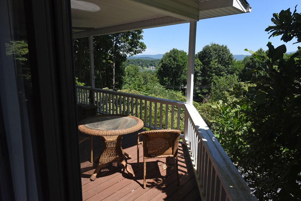 1303 Ramey Mountain Road Hiawassee, GA 30546 - Photo 8 of 49 Gallery Image 8