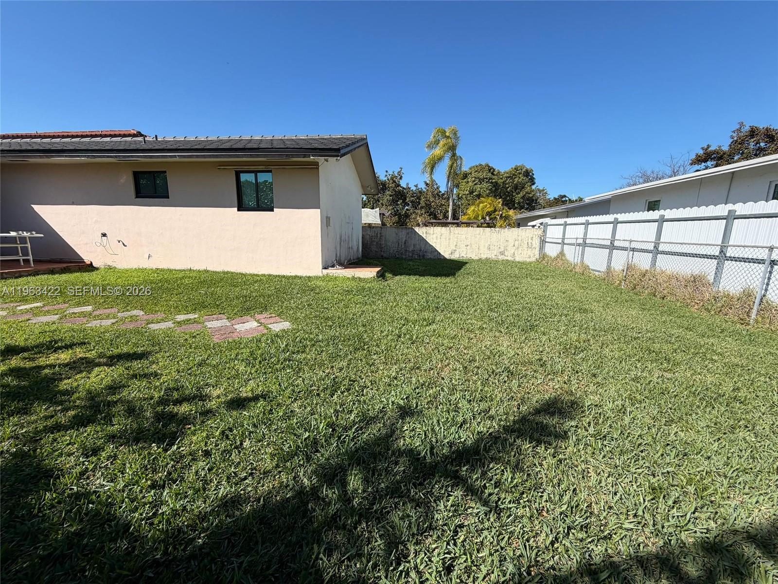 6541 Southwest 31st Street Miami, FL 33155 - Photo 22 of 25