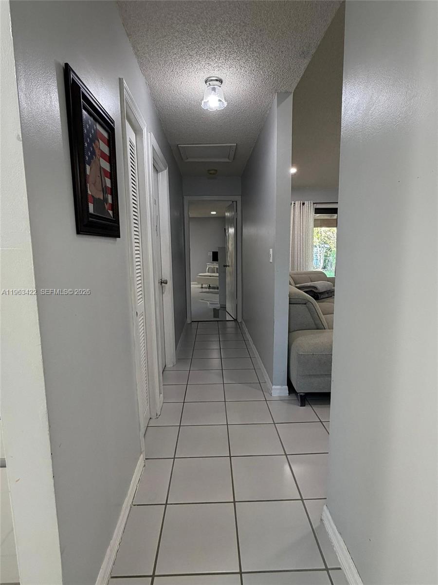 6541 Southwest 31st Street Miami, FL 33155 - Photo 9 of 25