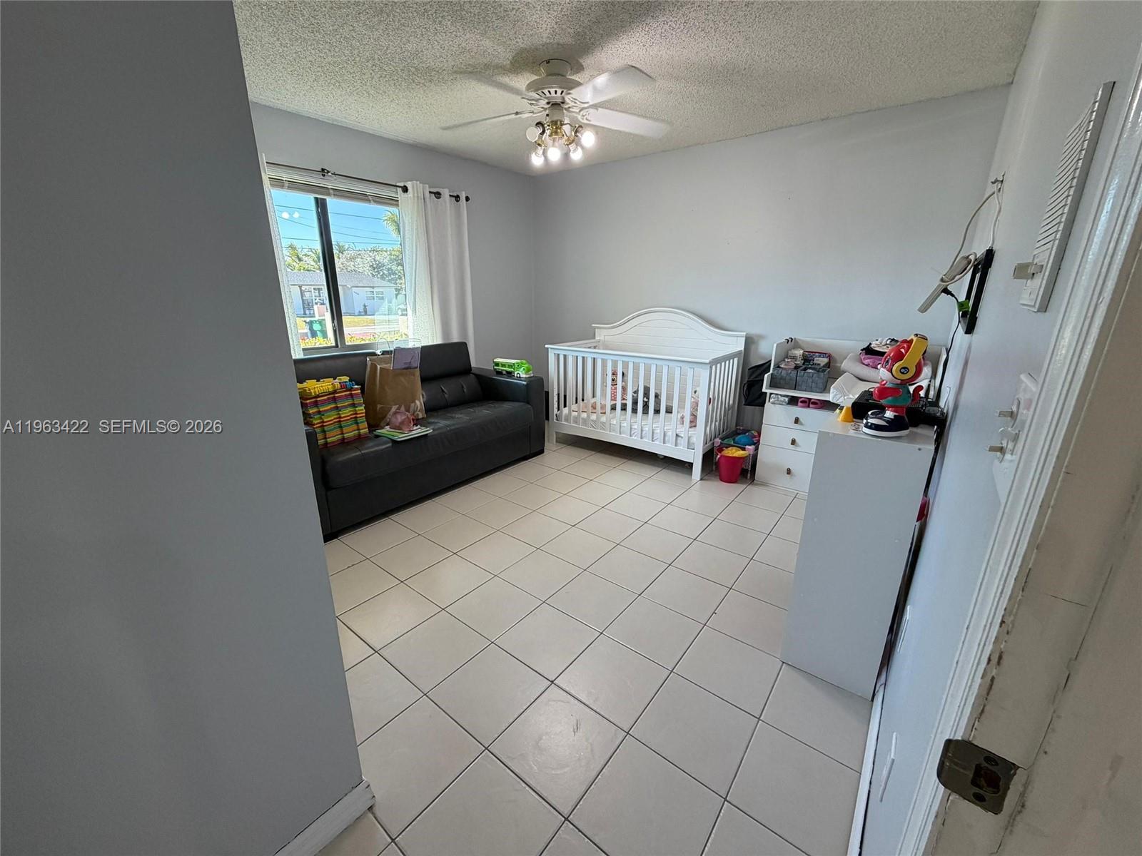 6541 Southwest 31st Street Miami, FL 33155 - Photo 10 of 25
