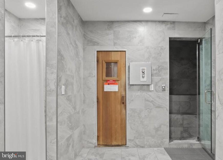 5501 Seminary Road, Unit 2502S Falls Church, VA 22041 - Photo 24 of 32 a bathroom with a shower