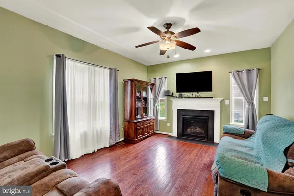 $399,900 | 2695 Friends Circle, York, PA 17408