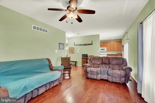$399,900 | 2695 Friends Circle, York, PA 17408