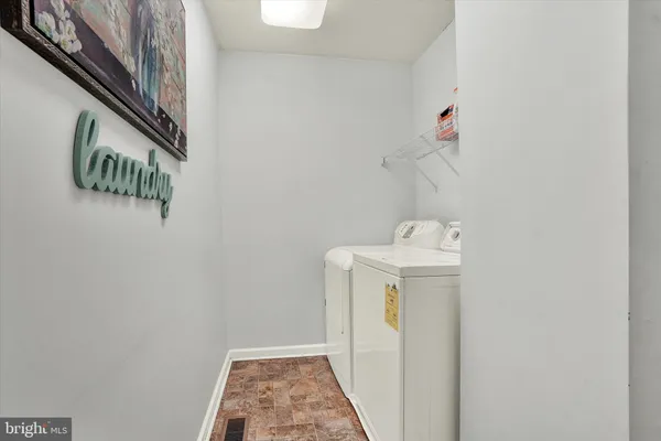 $399,900 | 2695 Friends Circle, York, PA 17408