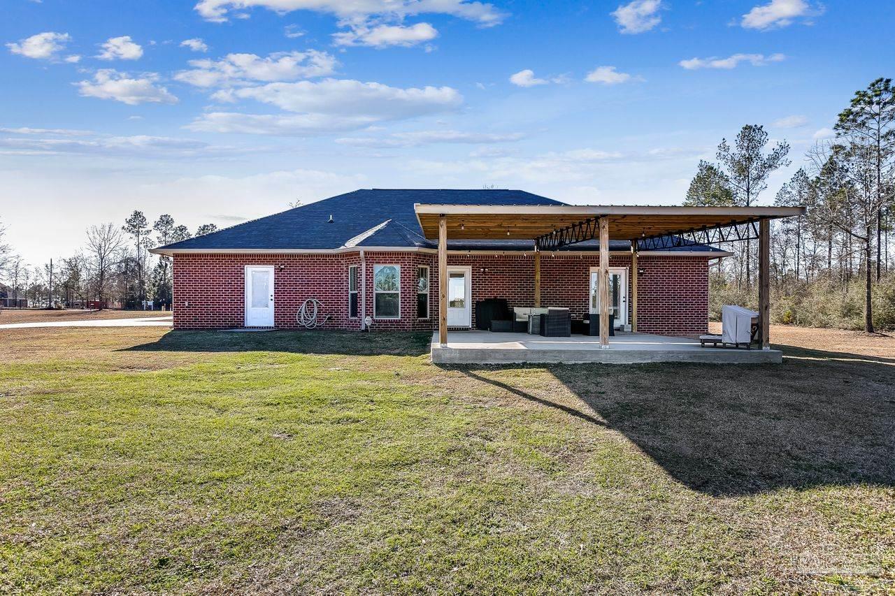 2354 Wallace Lake Road Pace, FL 32571 - Photo 32 of 38