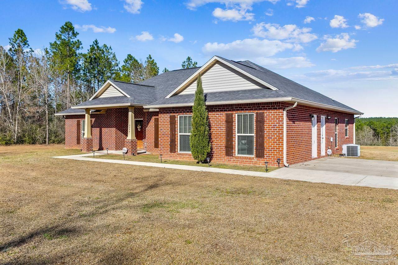 2354 Wallace Lake Road Pace, FL 32571 - Photo 4 of 38
