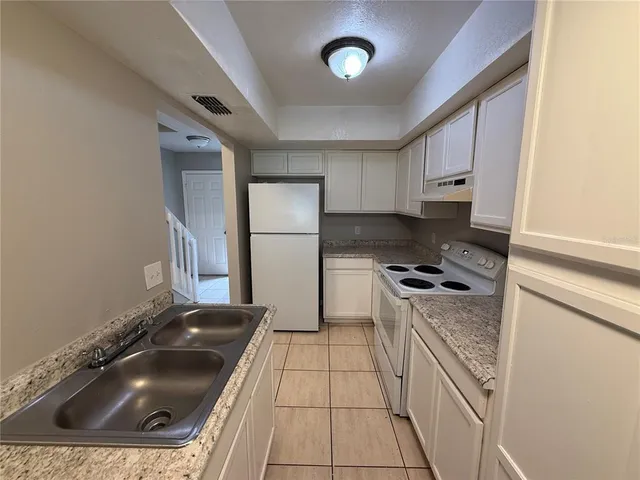 $1,400 | 720 West Columbia Avenue, Kissimmee, FL 34741