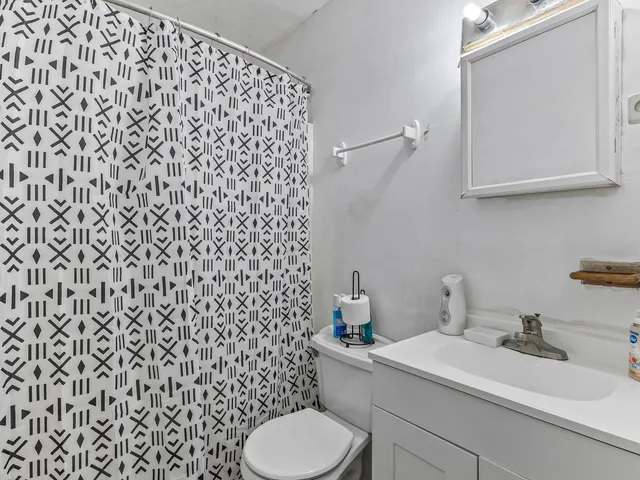 $200,000 | 2526 Old Bainbridge Road, Tallahassee, FL 32303