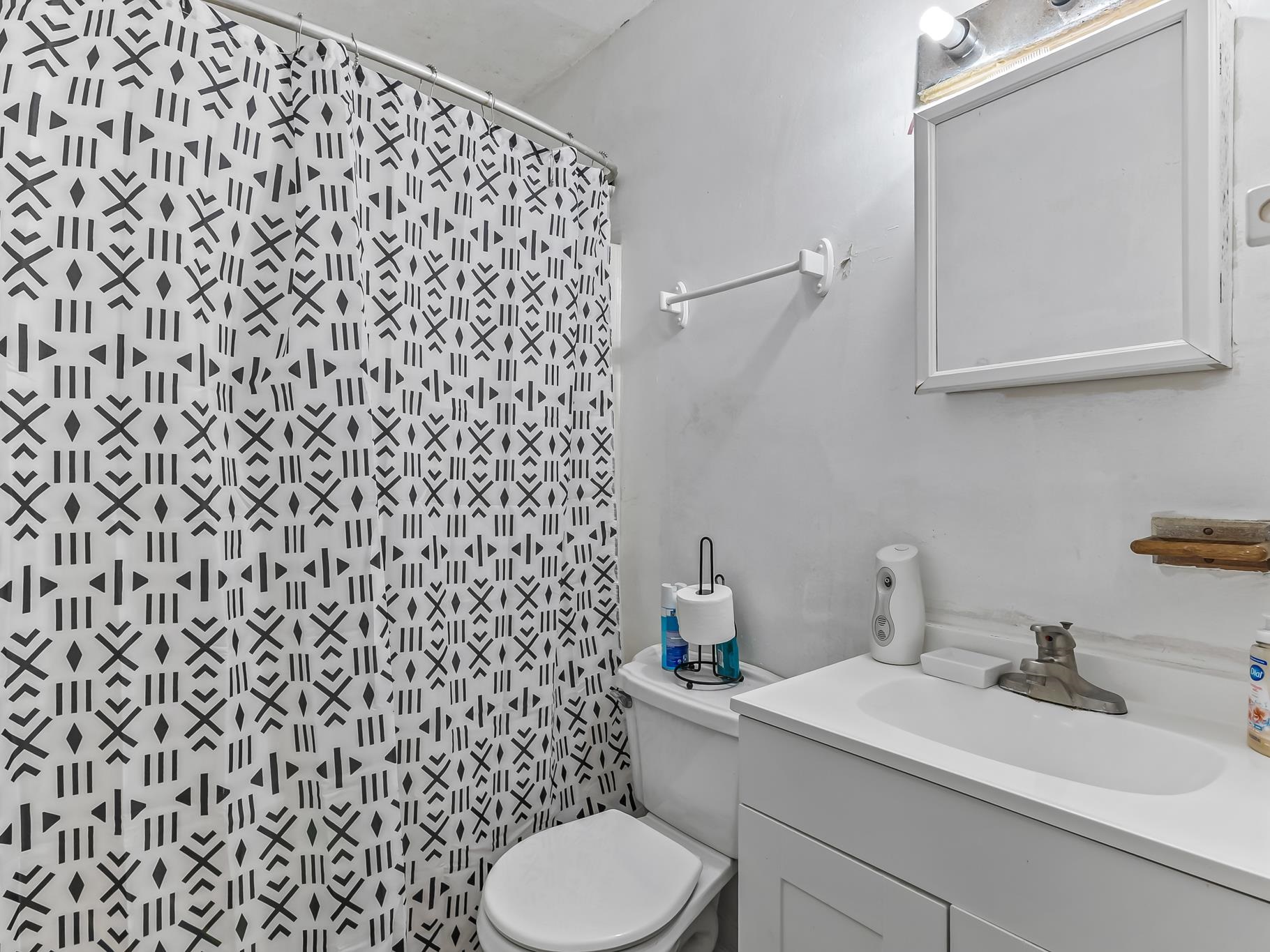 2526 Old Bainbridge Road Tallahassee, FL 32303 - Photo 12 of 22