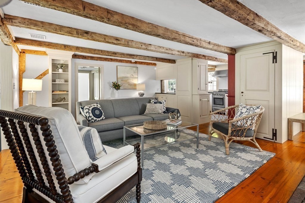 36 East Street Hingham, MA 02043 - Photo 12 of 37