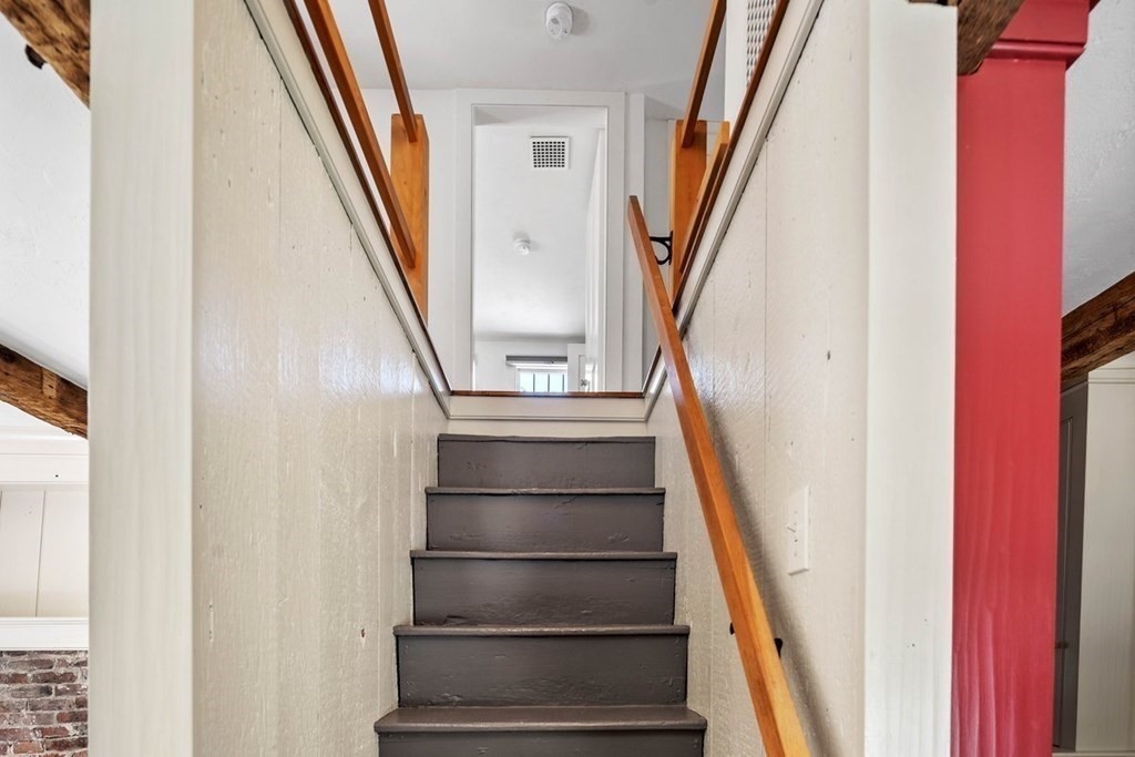36 East Street Hingham, MA 02043 - Photo 23 of 37