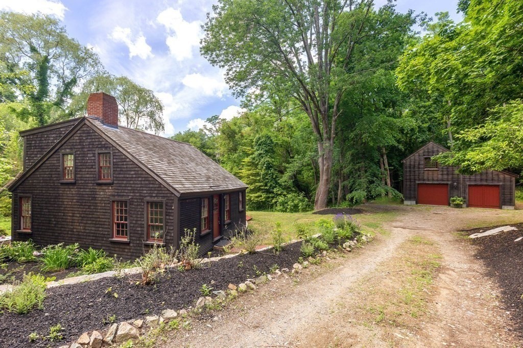 36 East Street Hingham, MA 02043 - Photo 34 of 37