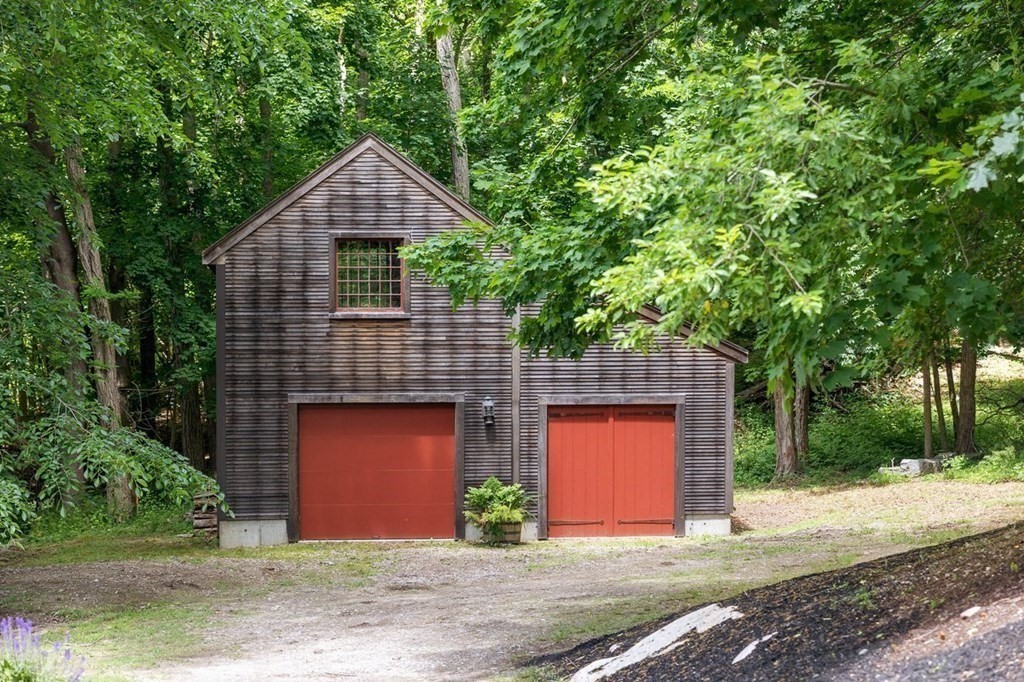 36 East Street Hingham, MA 02043 - Photo 35 of 37