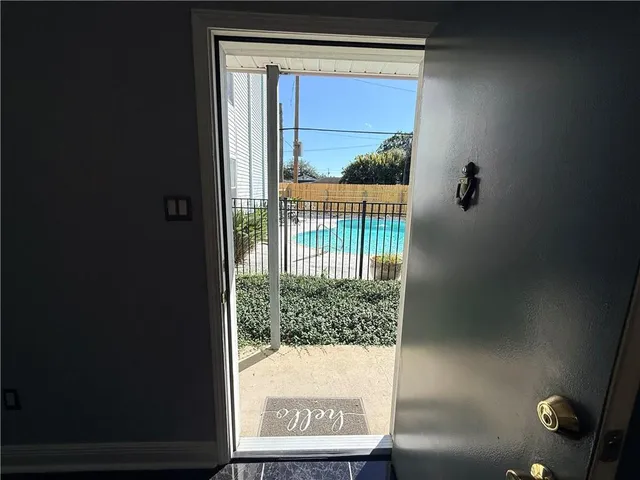 $1,000 | 2201 Houma Boulevard, Unit 108, Metairie, LA 70001