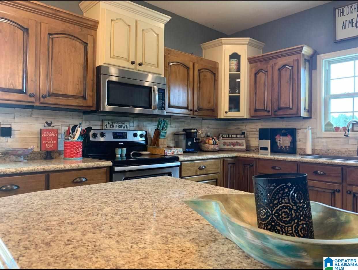 2028 Ebell Road Oneonta, AL 35121 - Photo 13 of 28