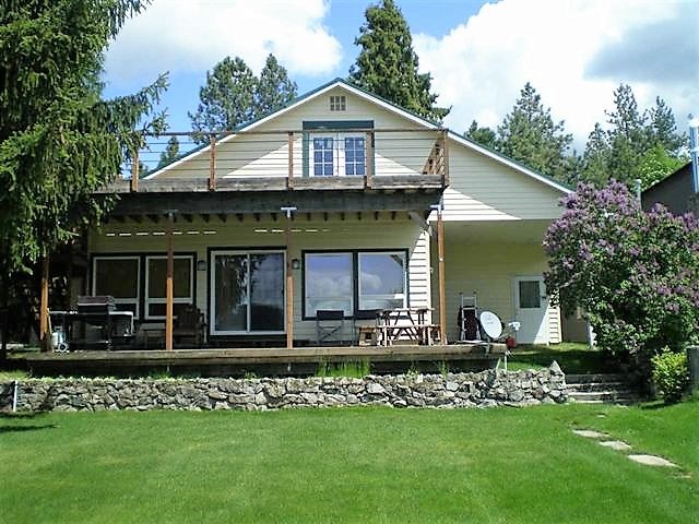 40367 Sunnyside Beach Road Loon Lake, WA 99148 - Photo 3 of 3 Gallery Image 3