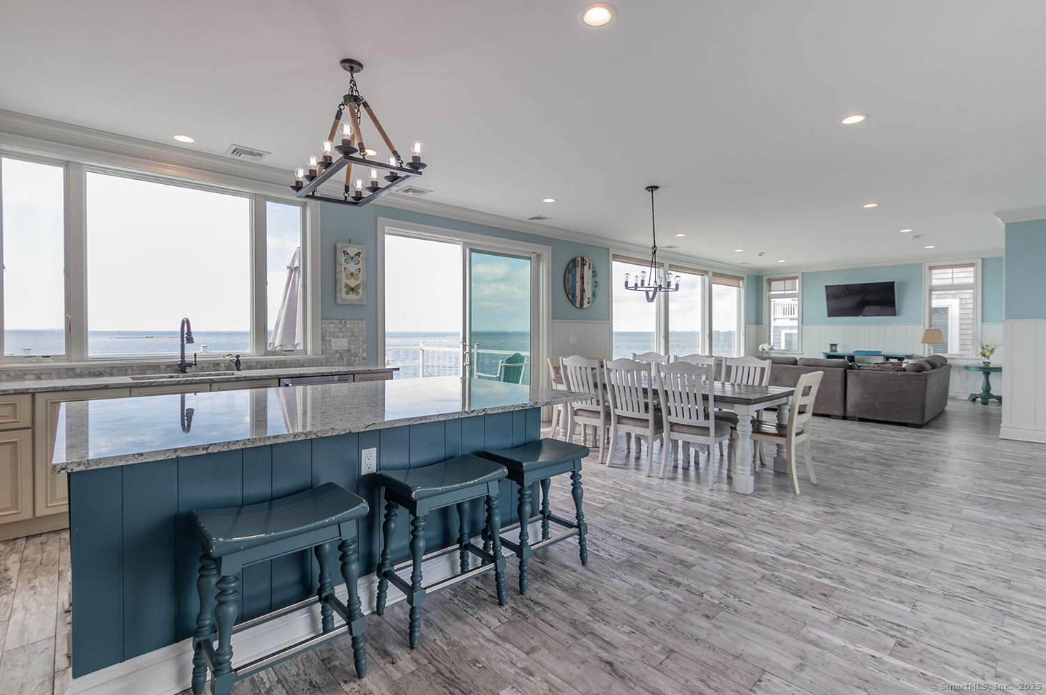 2131 Fairfield Beach Road, Unit YR Fairfield, CT 06824 - Photo 3 of 36