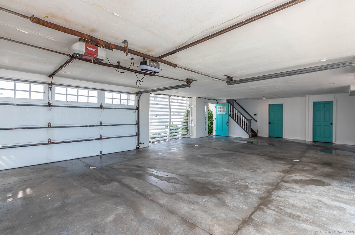 2131 Fairfield Beach Road, Unit YR Fairfield, CT 06824 - Photo 32 of 36