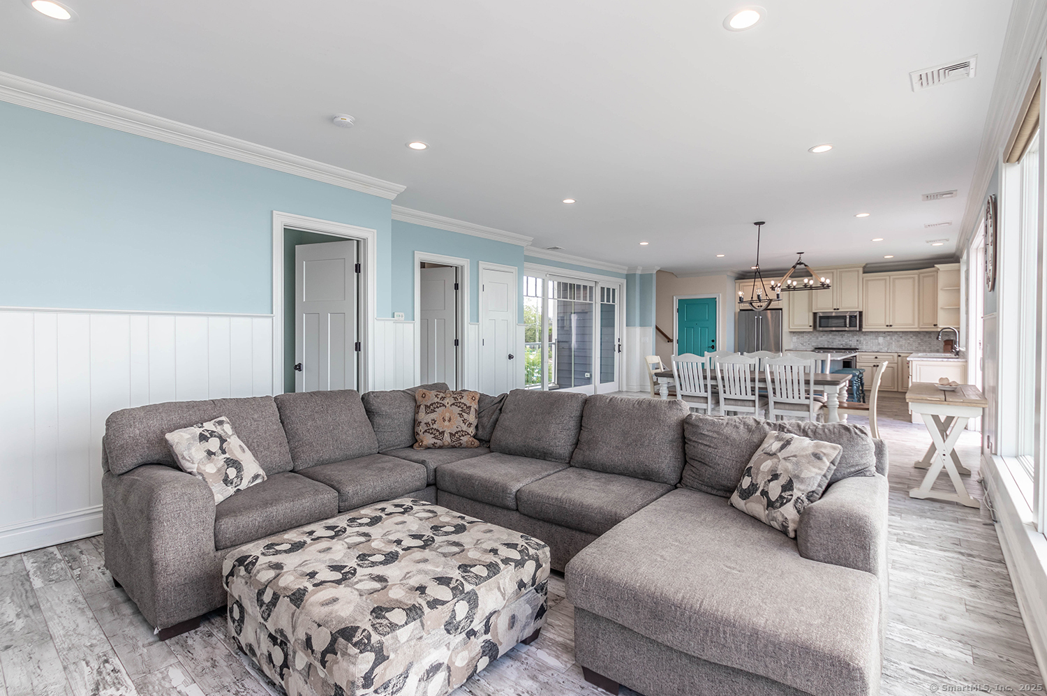 2131 Fairfield Beach Road, Unit YR Fairfield, CT 06824 - Photo 5 of 36