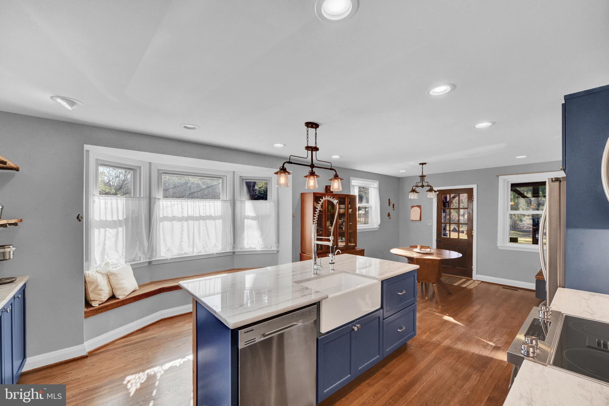 12232 Dover Road Reisterstown, MD 21136 - Photo 6 of 36 Massive island