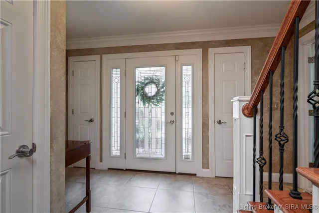 $649,900 | 1130 Eastridge Drive, New Albany, IN 47150