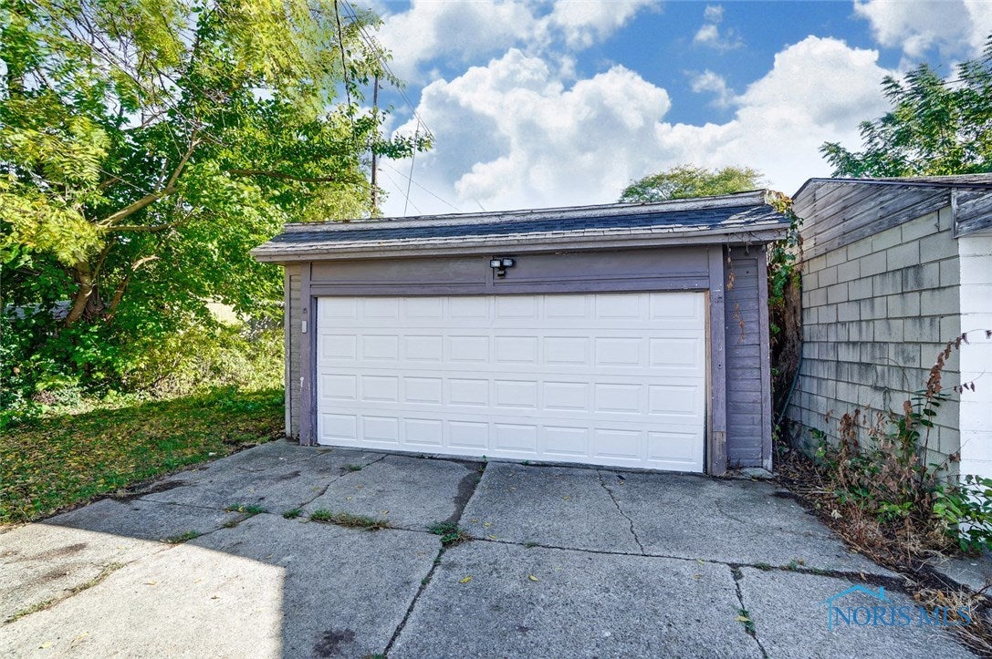 2126 Wyndhurst Road Toledo, OH 43607 - Photo 43 of 44 Gallery Image 43