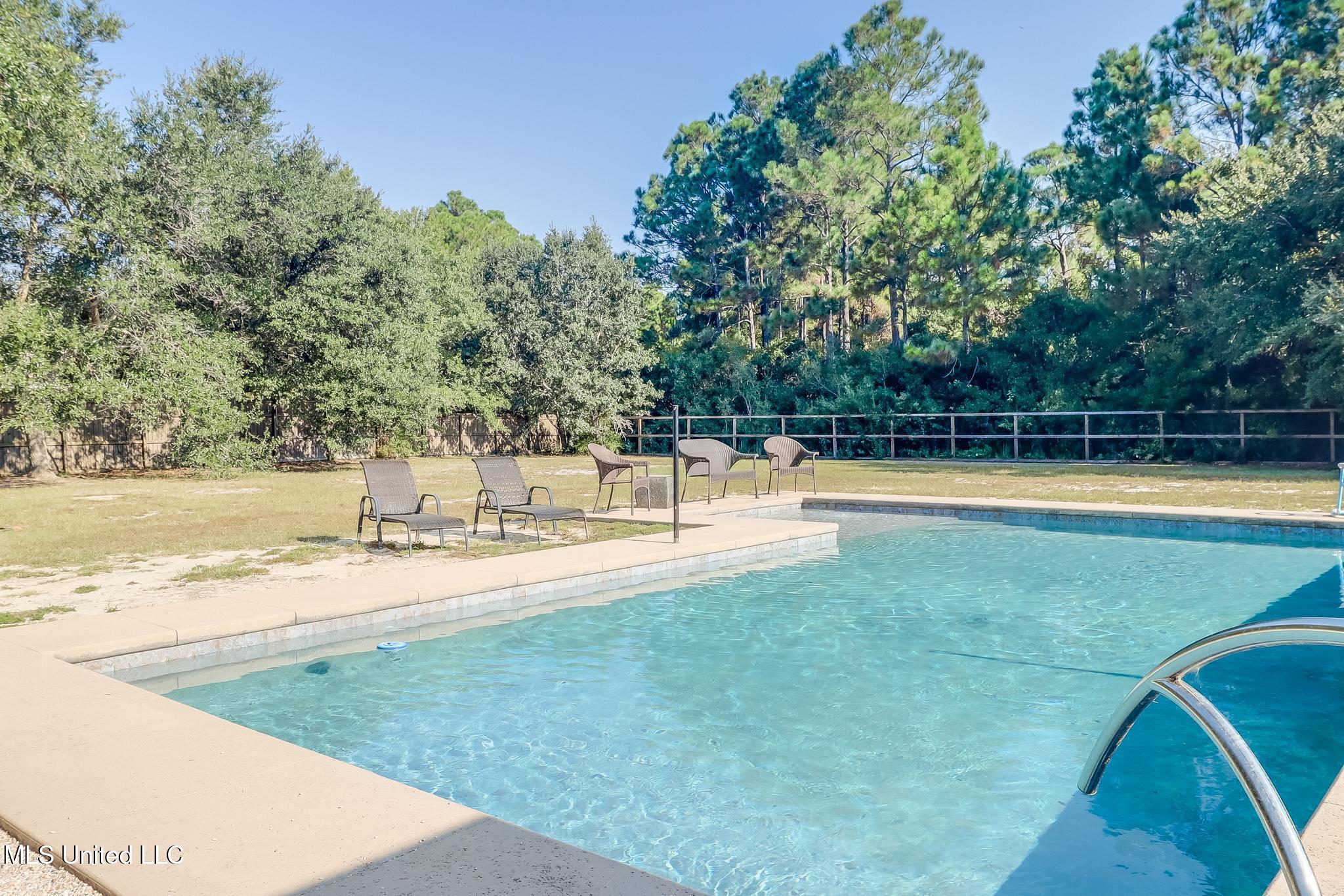 8112 Clamshell Avenue Ocean Springs, MS 39564 - Photo 26 of 27 Photo Sep 11 2025, 3 06 54 PM