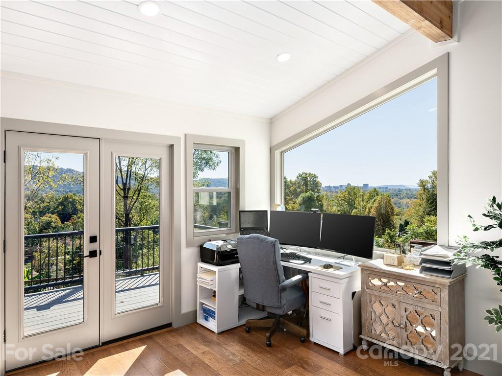 24 Lookout Road Asheville, NC 28804 - Photo 15 of 45 Gallery Image 15