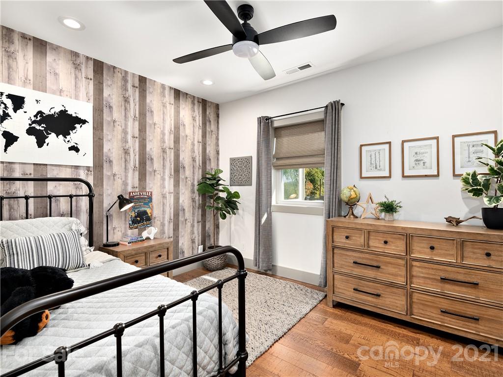 24 Lookout Road Asheville, NC 28804 - Photo 35 of 45 Gallery Image 35