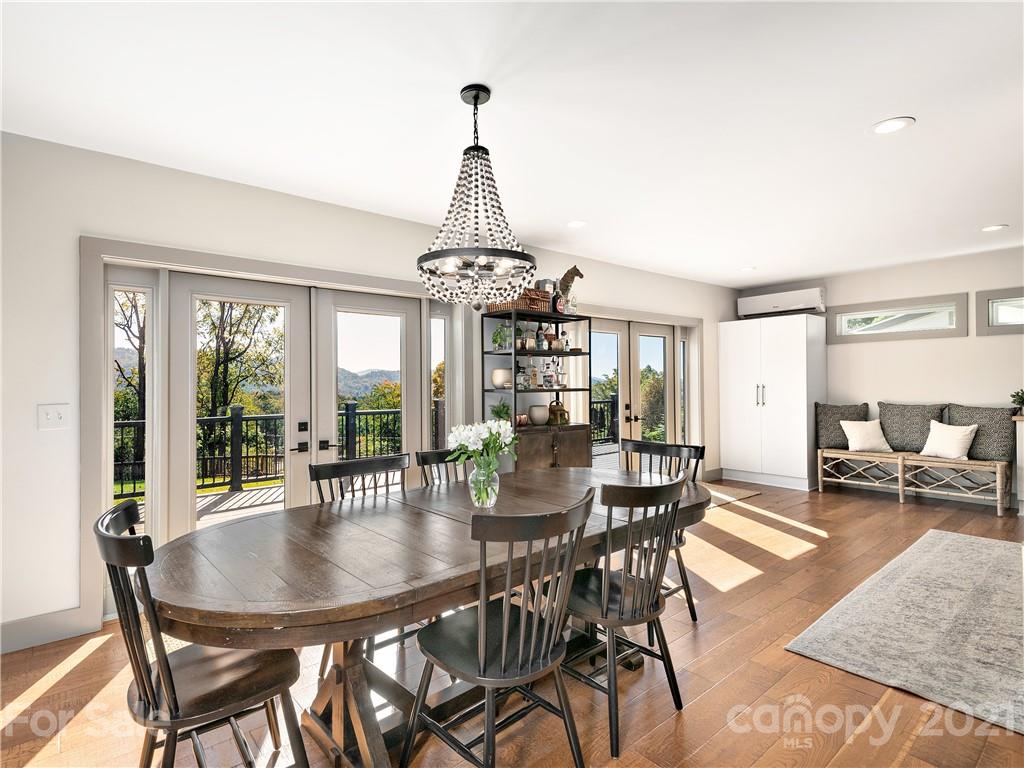 24 Lookout Road Asheville, NC 28804 - Photo 8 of 45 Gallery Image 8