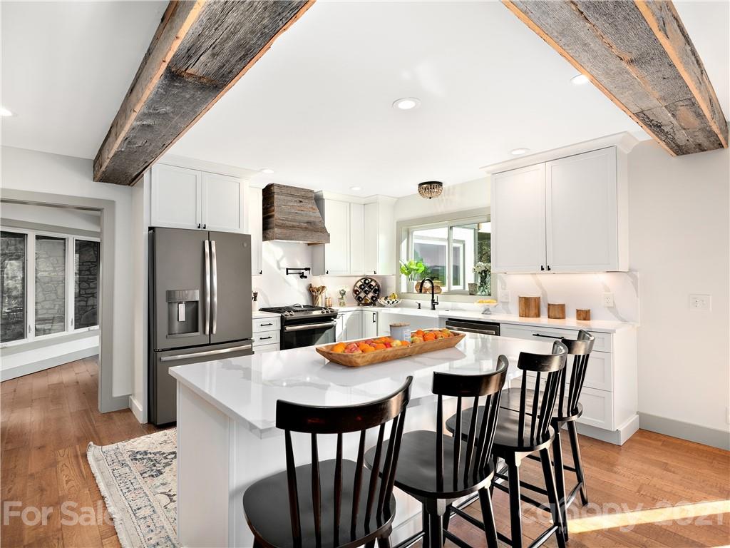 24 Lookout Road Asheville, NC 28804 - Photo 10 of 45 Gallery Image 10