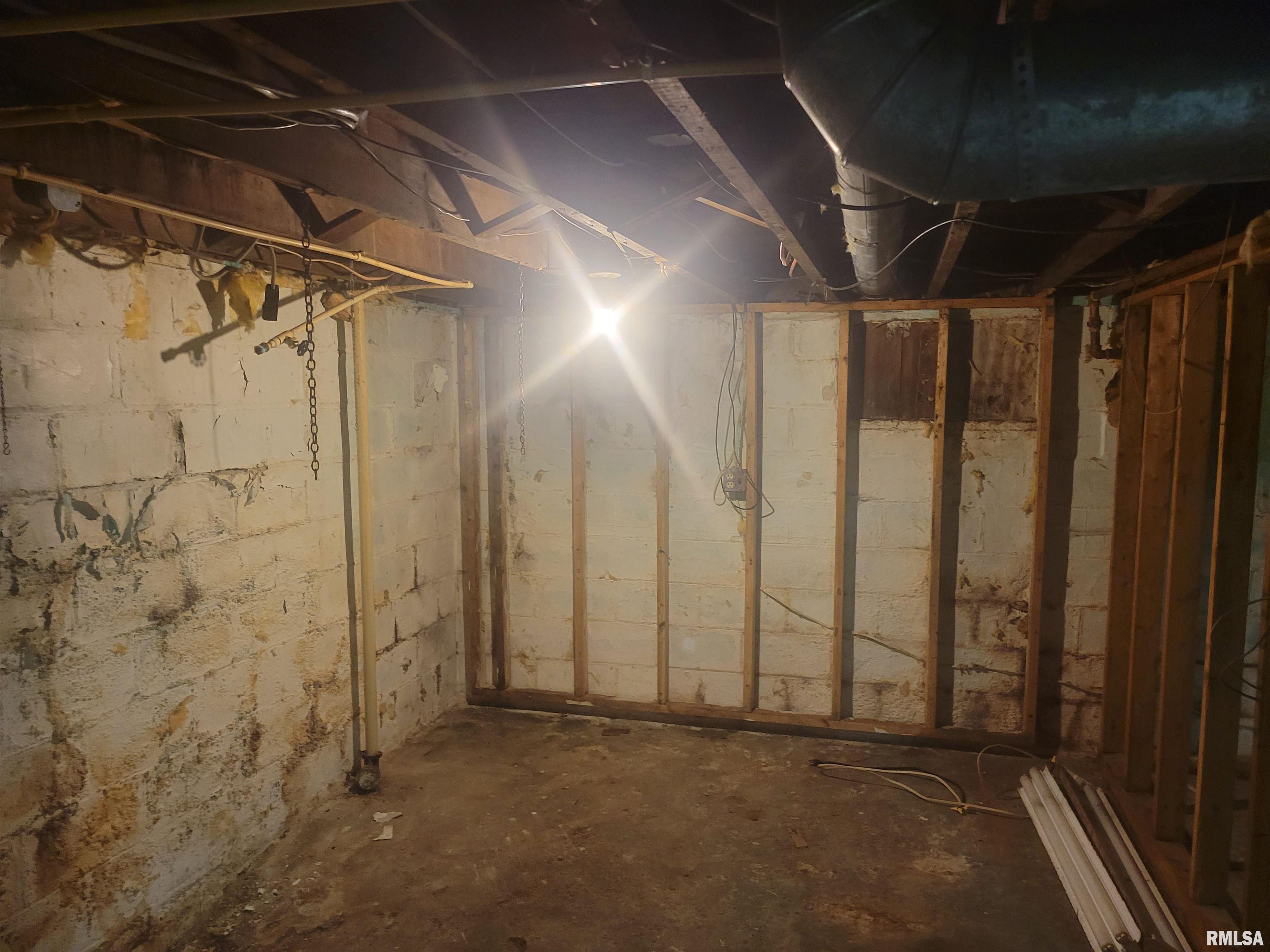 332 Herman Street Pekin, IL 61554 - Photo 15 of 17