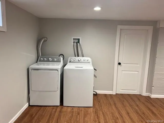 $4,000 | 617 Alwick Avenue, West Islip, NY 11795