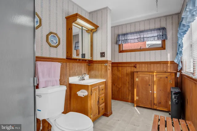 $244,900 | 515 North West Street, Carlisle, PA 17013