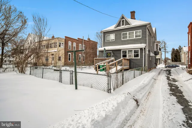 $244,900 | 515 North West Street, Carlisle, PA 17013